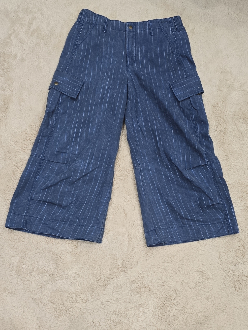 BDG Blue Pinstripe Wide-Leg Cargo Jeans (Missing Pocket Snap)